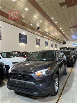 تۆیۆتا ڕاڤ 4